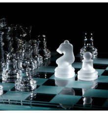 Glass Chess Cam Satranç Takımı (25 cm x 25 cm)