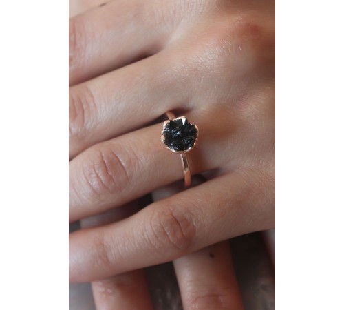 Siyah Renk Lotus Çiçek Figür Gold Renk Kadın Yüzük - TJ-BYK2486