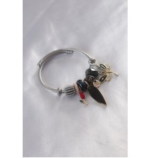 Çelik Charm Model Siyah Figür Yaprak Detay Kadın Bileklik - TJ-BB4795