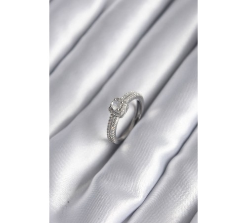 Pirinç Gümüş Renk Zirkon Taşlı Kadın Yüzük - TJ-BYK2963