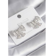 Pirinç Gümüş Renk Zirkon Taşlı Kurdele Model Kadın Küp - TJ-BKP8600