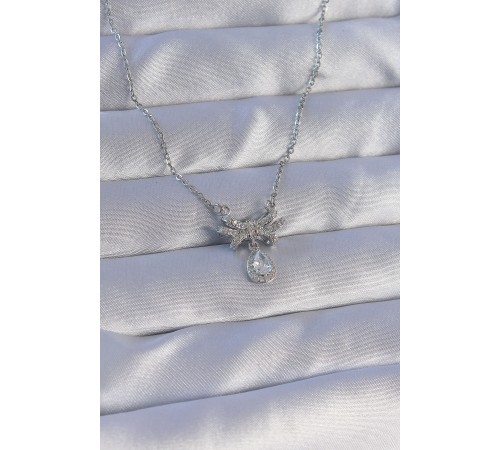 316L Çelik Zincirli Gümüş Renk Zirkon Taşlı Damla Detay Fiyonk Model Kolye - TJ-BKO8897