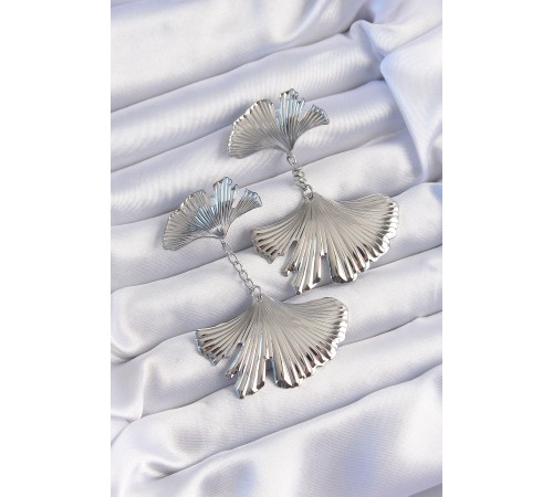 Pirinç Gümüş Renk Tırtıklı Yaprak Model Sallantılı Küpe - TJ-BKP9249