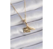 316L Çelik Gold Renk Kalp Detay Mektup Figür Charm Model Kadın Kolye TJ-BKO9314