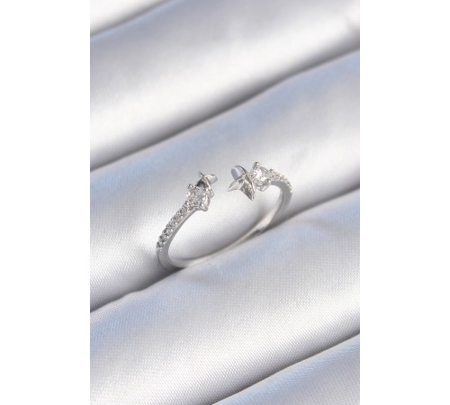 Pirinç Gümüş Renk Zirkon Taş Detay Yıldız Model Kadın Yüzük - TJ-BYK3447