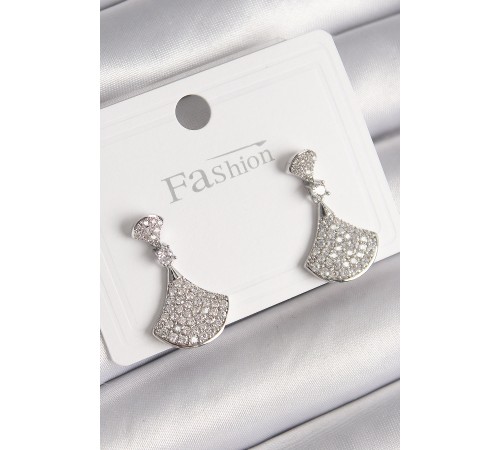 Pirinç Gümüş Renk Zirkon Taşlı Motif Model Kadın Küpe - TJ-BKP9777