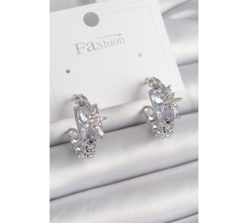 Pirinç Gümüş Renk Zirkon Taşlı Kutup Yıldız İşleme Detay Kadın Küpe - TJ-BKP9857