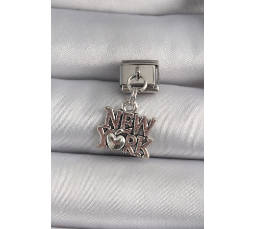 316L Çelik Gümüş Renk Sallantı New York Yazı Model Nomination Charm - TJ-BC1120