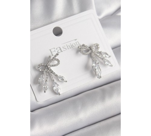 Pirinç Gümüş Renk Zirkon Taşlı Düğüm Model Damla Zirkon Taşlı Kadın Küpe - TJ-BKP9972