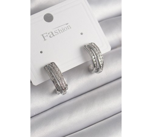 Pirinç Gümüş Renk Zirkon Taşlı Yarım Halka Model Kadın Küpe - TJ-BKP9978