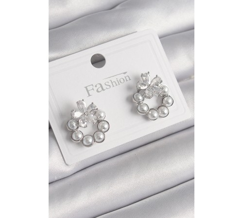 Pirinç Gümüş Renk İncili Halka Model Zirkon Taşlı Çiçek Detay Kadın Küpe - TJ-BKP9998