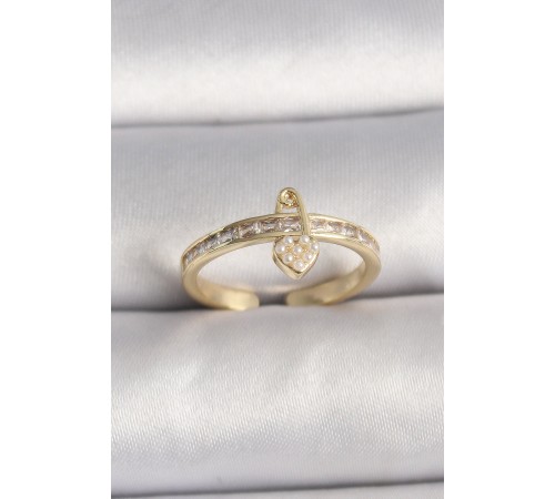 Pirinç Gold Renk Zirkon Taşlı İnci Detay Kilit Kalp Figür Ayarlanabilir Yüzük - TJ-BYK3537