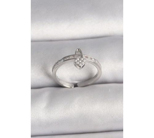 Pirinç Gümüş Renk Zirkon Taşlı İnci Detaylı Kilit Kalp Model Ayarlanabilir Yüzük - TJ-BYK3538