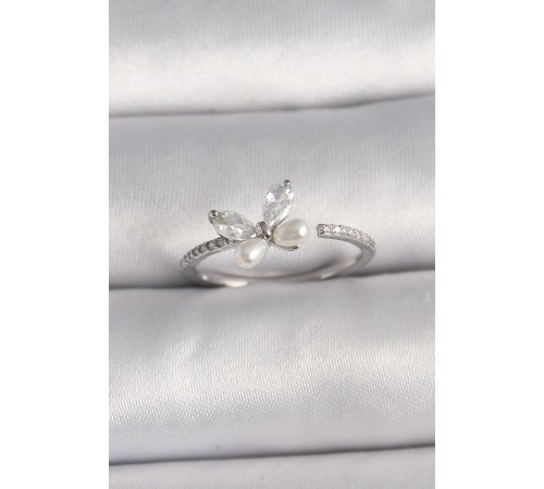 Pirinç Gümüş Renk Zirkon Taşlı Model İnci Detaylı Ayarlanabilir Yüzük - TJ-BYK3558