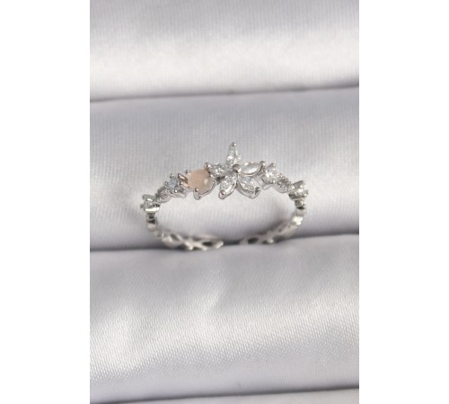 Pirinç Gümüş Renk Zirkon Taşlı Çiçek Model Ayarlanabilir Yüzük - TJ-BYK3564