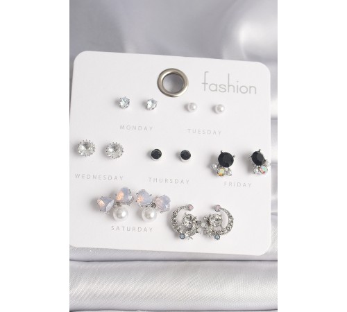 Pirinç Gümüş Renk Zirkon Taşlı Fiyonk Figür İnci Detay 7 Çift Kadın Küpe Seti - TJ-BKP10140