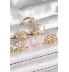 Pirinç Gold Renk Beyaz İncili Zincir Yüzük Figür İşleme Detay 6'Lı Kadın Yüzük Seti - TJ-BYK3615