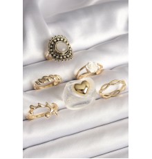 Pirinç Gold Renk Beyaz Gül Figür Kalp İşlemeli Sarmal Detay 6'Lı Kadın Yüzük Seti - TJ-BYK3639