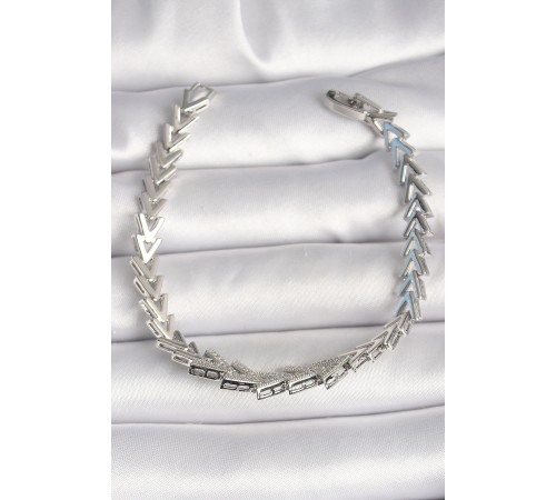 Pirinç Gümüş Renk Zirkon Taşlı Ok Model Kadın Bileklik - TJ-BB6852