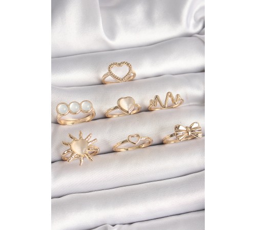 Pirinç Gold Renk Beyaz Mineli Kalp Model Kurdele Detay Kadın Küpe Kombini - TJ-BYK3673