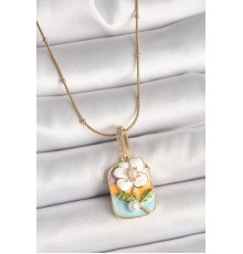 316L Çelik Gold Renk Topçuk Zincir Renkli Beyaz Çiçek Portre Model İnci Detay Kadın Kolye - TJ-BKO9906