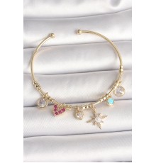 Pirinç Gold Renk Zirkon Taşlı Sallantı Kutup Yıldız Figür İnci Detay Charm Kadın Bileklik - TJ-BB6887