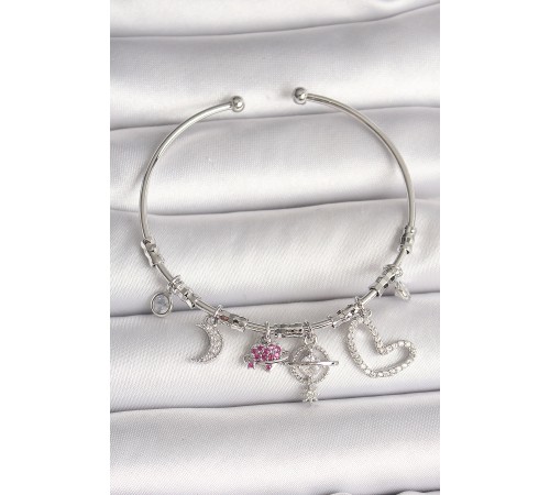 Pirinç Gümüş Renk Sallantı Zirkon Taşlı Gezegen Figür Kalp Detay Charm Kadın Bileklik - TJ-BB6899