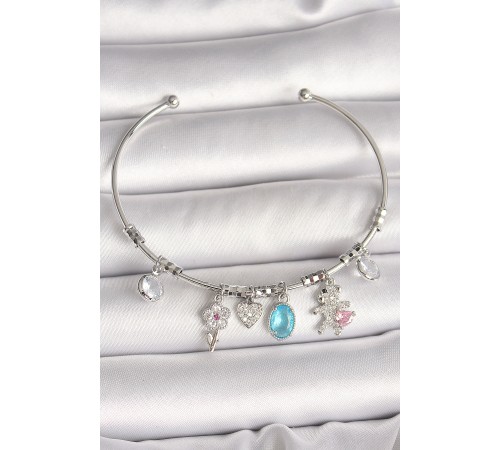Pirinç Gümüş Renk Sallantı Zirkon Taşlı Ayıcık Figür Çiçek Detay Charm Kadın Bileklik - TJ-BB6908