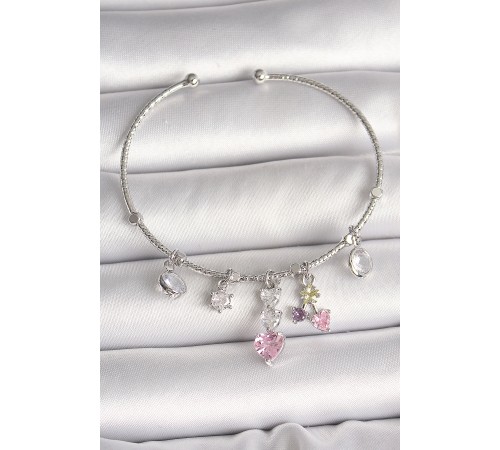 Pirinç Gümüş Renk Sallantı Zirkon Taşlı Kalp Figür Charm Kadın Bileklik - TJ-BB6910