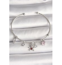 Pirinç Gümüş Renk Sallantı Zirkon Taşlı Ayıcık Figür Kırmızı Taş Detay Charm Kadın Bileklik - TJ-BB6912