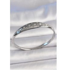 Pirinç Gümüş Renk Zirkon Taşlı Yıldız İşlemeli Kadın Kelepçe - TJ-BB6923