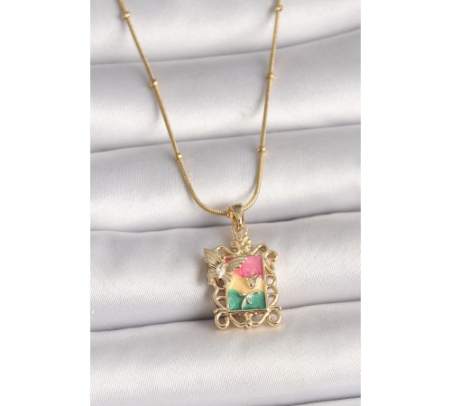 316L Çelik Gold Renk Renkli Zirkon Taşlı İşlemeli Portre Model Kadın Kolye - TJ-BKO10024