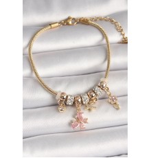 Pirinç Gold Renk Sallantı Pembe Zirkon Taşlı Figür Çiçek Detay Charm Kadın Bileklik - TJ-BB6932
