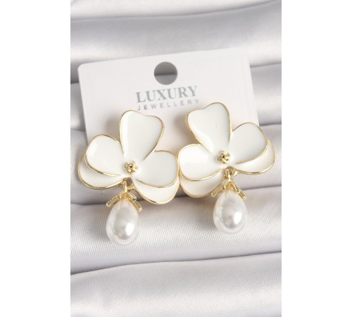 Pirinç Gold Renk Beyaz Çiçek Model Damla İnci Detay Kadın Küpe - TJ-BKP10459