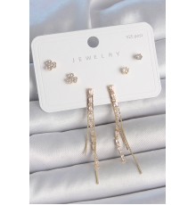 Pirinç Gold Renk Su Yolu Zirkon Taşlı Sallantı Model Çiçek Detay 925 Ayar Gümüş Çivi Kadın Küpe Seti - TJ-BKP10490