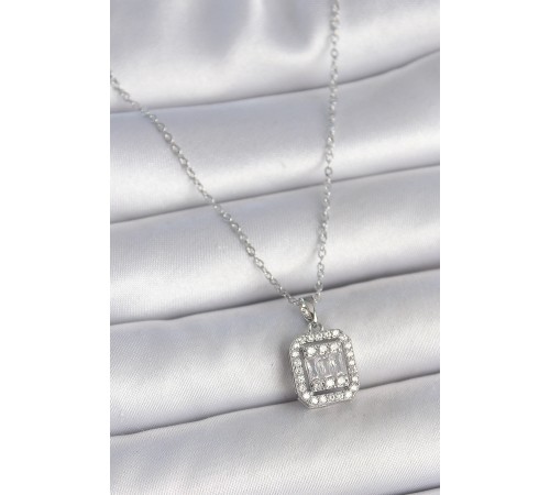 316L Çelik Gümüş Renk Zincir Kare Zirkon Taşlı Kadın Kolye - TJ-BKO10058