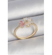 Pirinç Gold Renk Beyaz Mineli Pembe Zirkon Taşlı Çiçek Model Kadın Yüzük - TJ-BYK3709