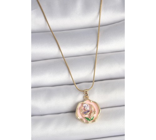 316L Çelik Gold Renk Zincir Pembe Renkli Çiçek İşlemeli İnci Detay Portre Model Kadın Kolye - TJ-BKO10075