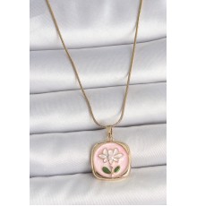 316L Çelik Gold Renk Zincir Pembe Papatya İşlemeli İnci Detay Kadın Kolye - TJ-BKO10082