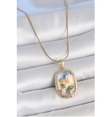 316L Çelik Gold Renk Zincir Mix Renk Mineli İnci Çiçek İşlemeli Portre Model Kadın Kolye - TJ-BKO10152