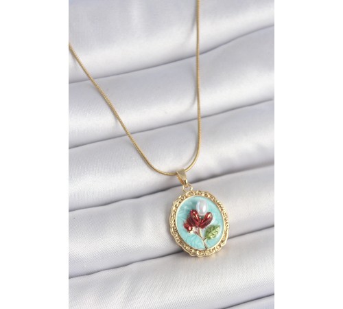 316L Çelik Gold Renk Zincir Turkuaz Mineli İncili Çiçek İşlemeli Portre Model Kadın Kolye - TJ-BKO10157