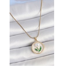 316L Çelik Gold Renk Zincir Beyaz Mineli İncili Çiçek İşlemeli Portre Model Kadın Kolye - TJ-BKO10170