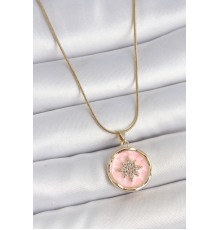 316L Çelik Gold Renk Zincir Pembe Mineli Zirkon Taşlı Kuzey Yıldız İşlemeli Madalyon Model Kadın Kolye - TJ-BKO10172