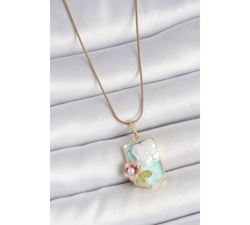 316L Çelik Gold Renk Zincir Mavi Mineli İncili Çiçek İşlemeli Portre Model Kadın Kolye - TJ-BKO10187