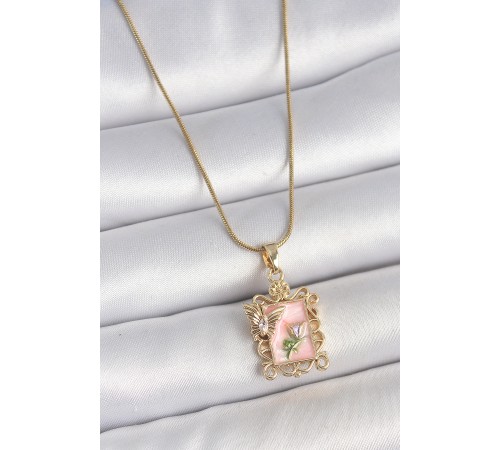 316L Çelik Gold Renk Zincir Pembe Mineli Çiçek İşlemeli Zirkon Taşlı Detay Portre Model Kadın Kolye - TJ-BKO10188