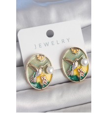 Pirinç Gold Renk Mix Renk Mineli İncili Sinek Kuşu İşlemeli Portre Model Kadın Kolye - TJ-BKP10503