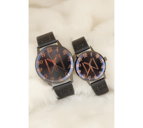 Siyah Deri Kordonlu Füme Metal Kasa Kayı Boyu Figürlü Sevgili Saatleri - TJ-SGK1370