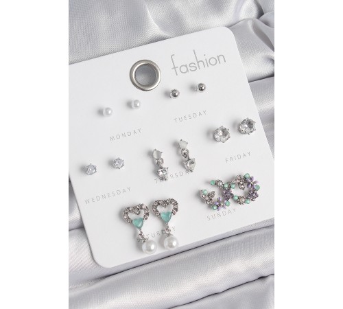 Pirinç Gümüş Renk Zirkon Taşlı Sallantılı Kalp Model Çiçek Detay 7 Çift Kadın Küpe Seti - TJ-BKP10546