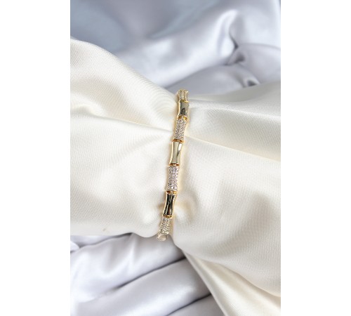 Pirinç Kemik Model Zirkon Taşlı Gold Renk Kadın Bileklik - TJ-BB6978