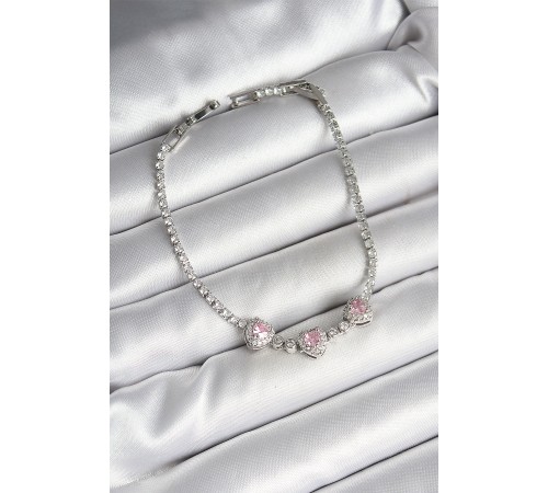 Pirinç Sıralı Pembe Kalp Figürlü Zirkon Taşlı Gümüş Renk Kadın Bileklik - TJ-BB6982